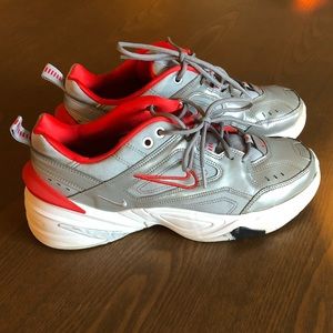 Nike womens shoes